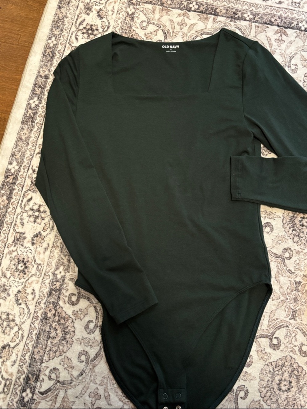 Old Navy White and Forest Green Square Neck Long Sleeve Bodysuit